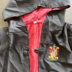 Harry Potter - Black and Red Gryffindor Hooded Robe